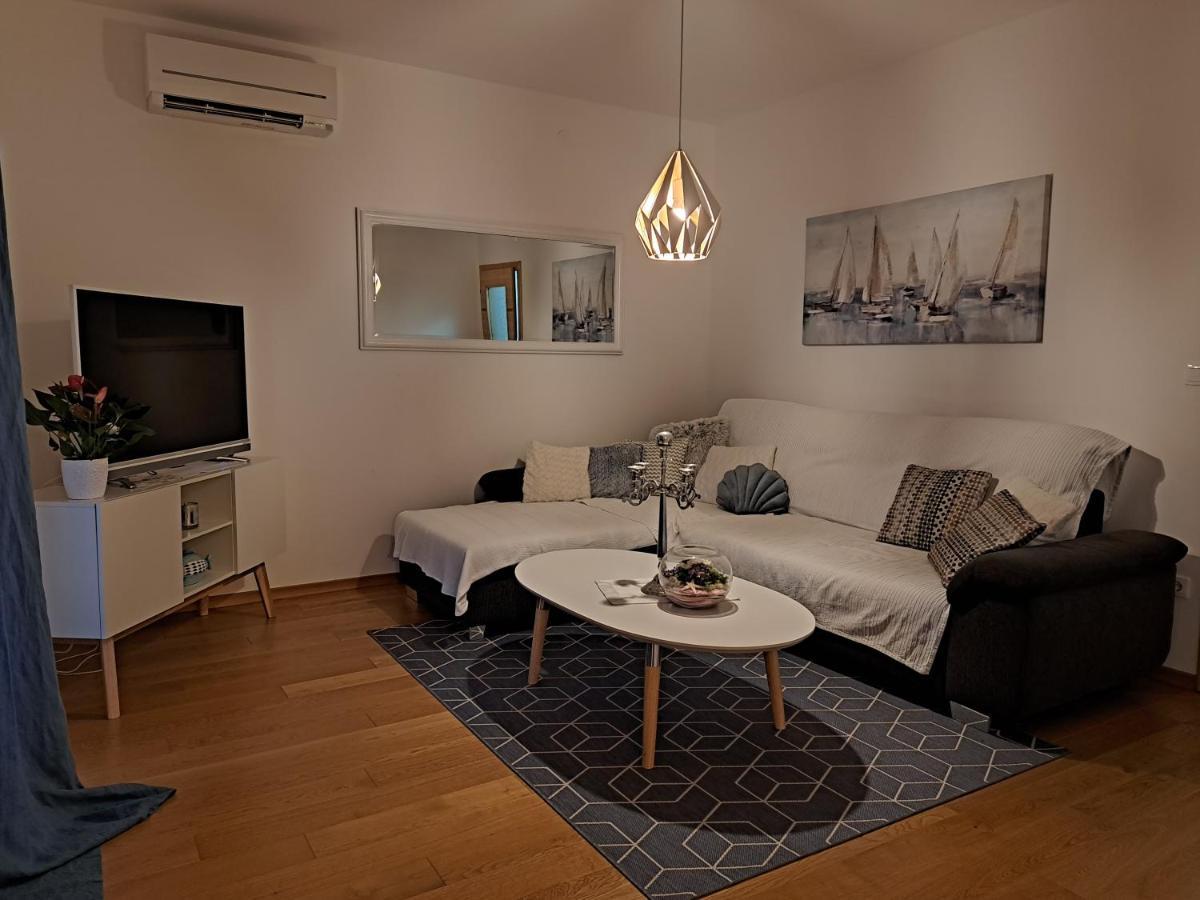 Apartman Blue Crikvenica Ngoại thất bức ảnh